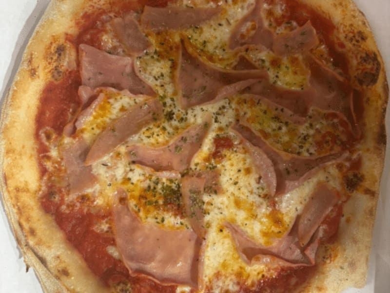 Pizza prosciutto cotto